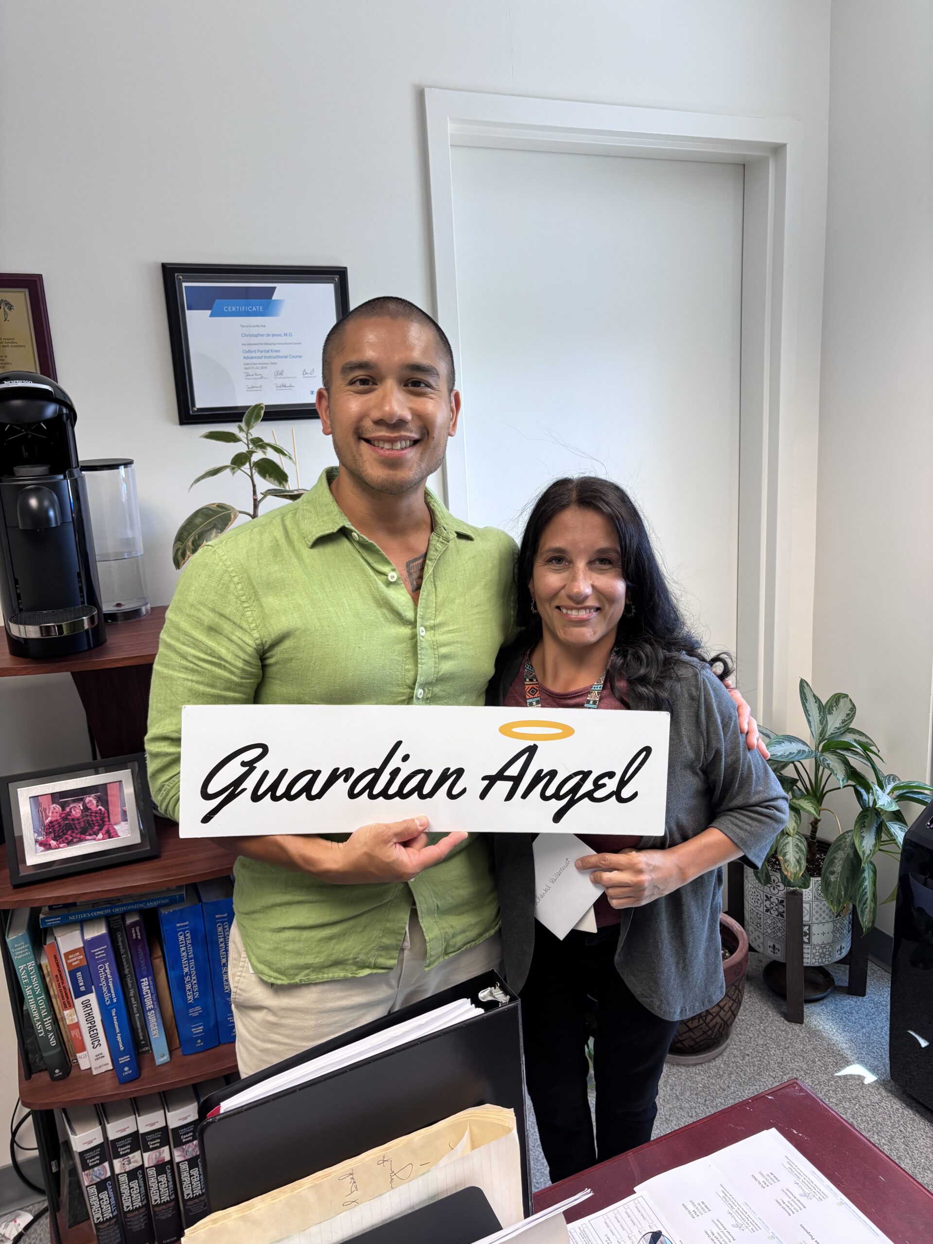 Read more about the article Dr. de Jesus & Chantal Vaillancourt: Guardian Angels